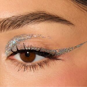 Glitterpill Eye Paint + Eyeliner Pretty Puddle icy slate blue holographic